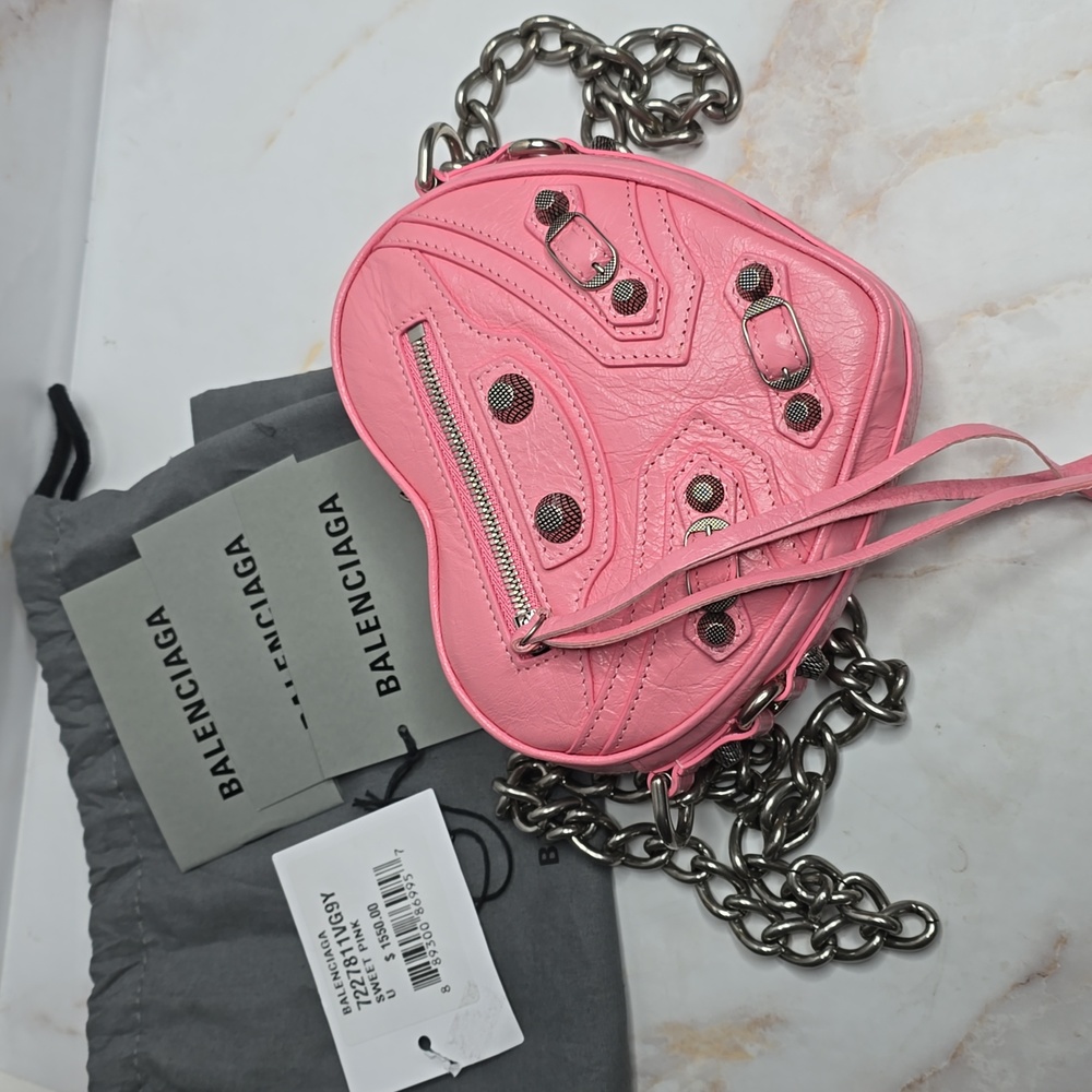 BALENCIAGA Le Cagole Heart Mini Studded Crinkled-leather pink Valentine'… - Picture 5 of 17